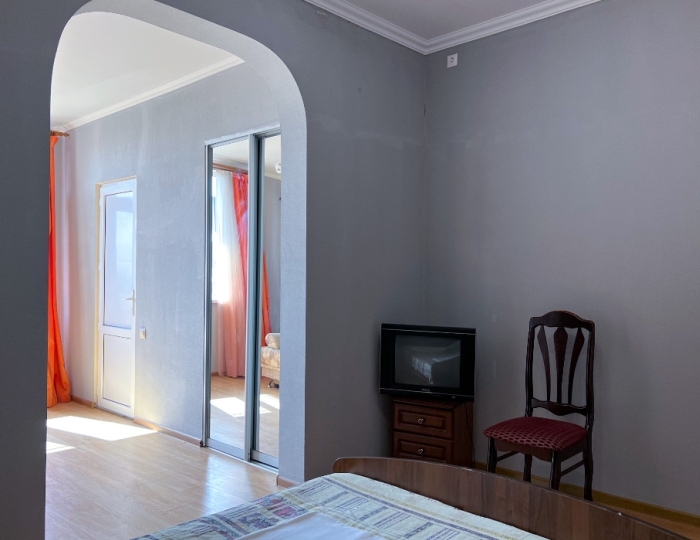 1-мест. (разм. в 2-мест.) 2-комн. люкс с балк. - Отель Eliza / Элиза Гагра